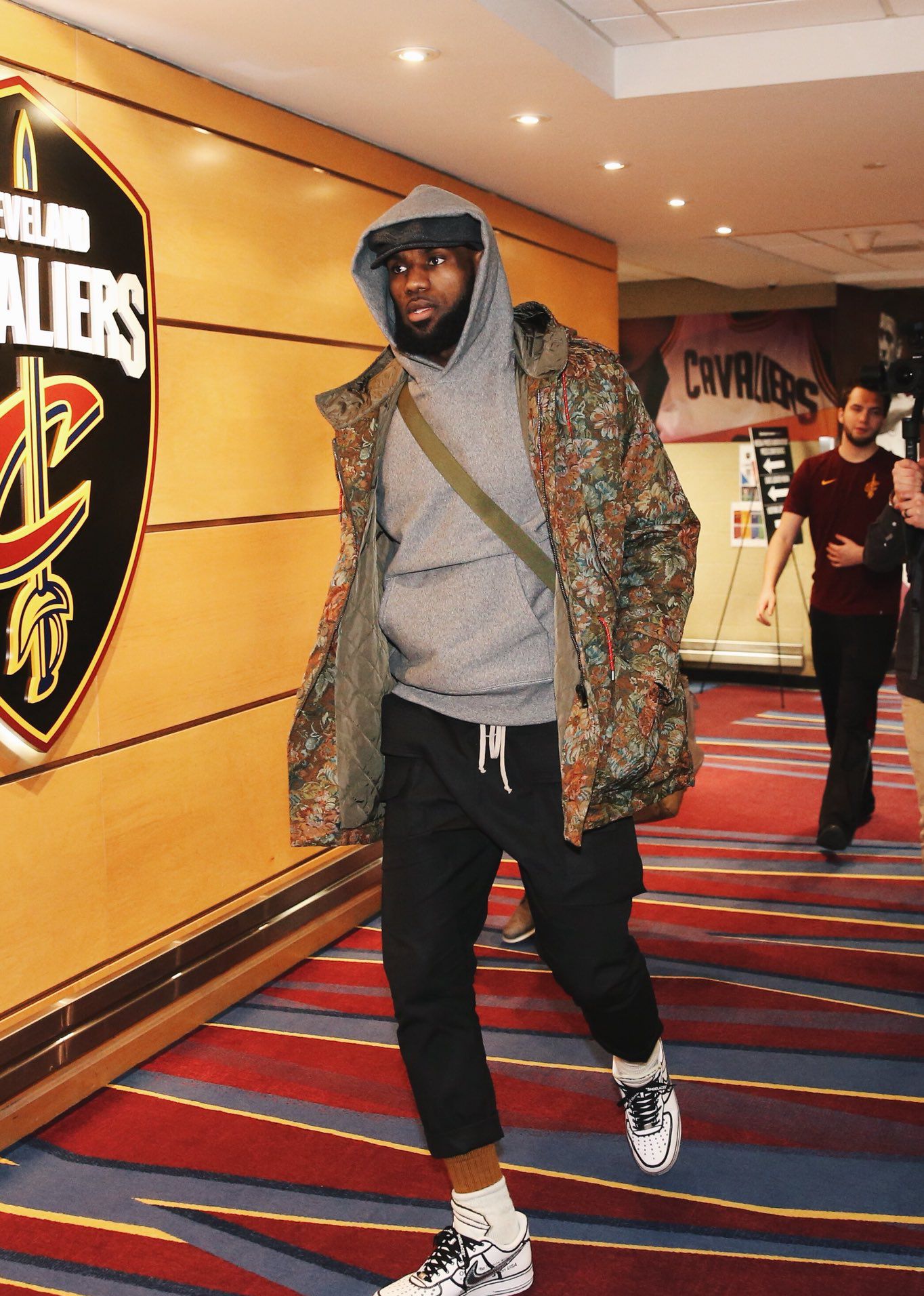 成内切外插 成内切外插